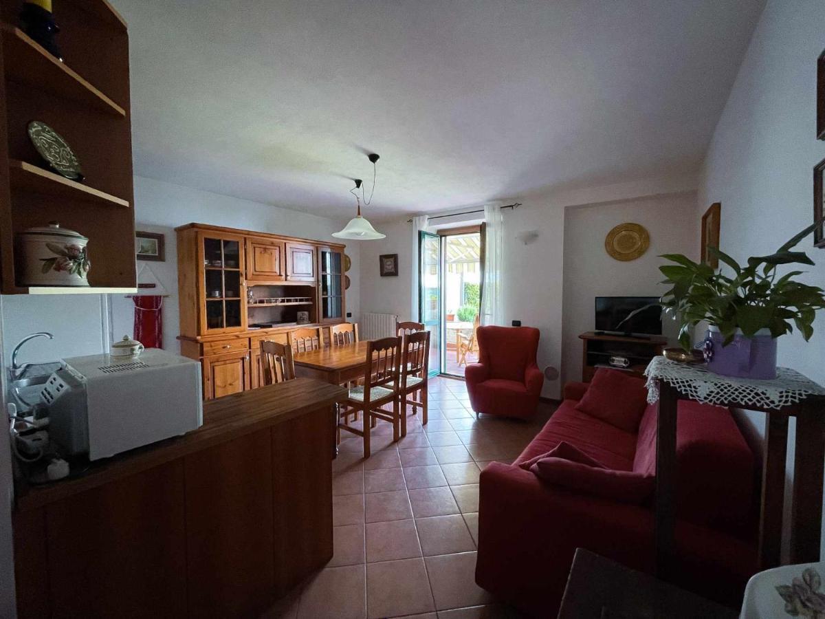 La Gioiosa Apartment With Garden Terrace Civenna Εξωτερικό φωτογραφία